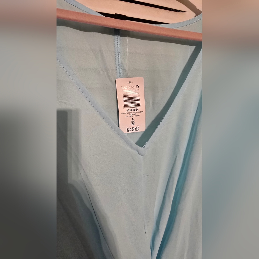 NWT Torrid Soft Blue V-Neck Blouse - Picture 3 of 5